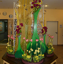 Innendekoration mit Frühlingsblumen © Barbaras Dekoservice